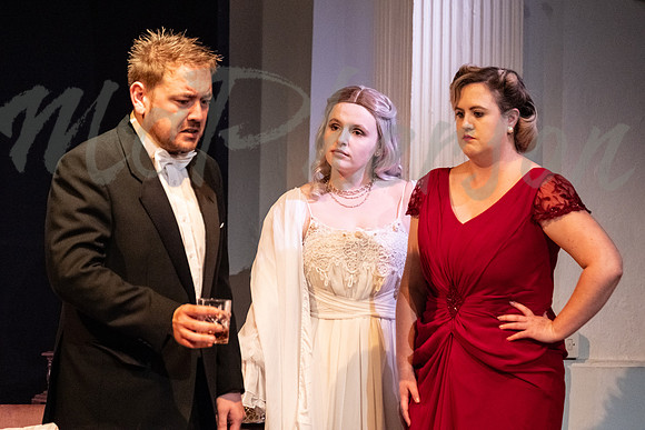 Blithe Spirit058