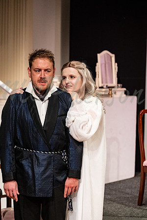 Blithe Spirit095