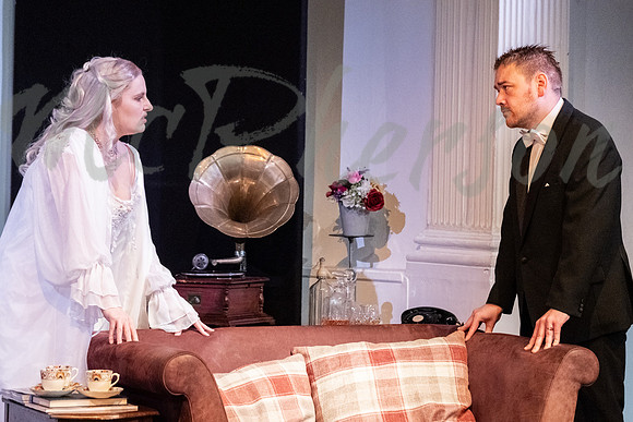 Blithe Spirit064