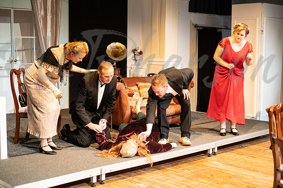 Blithe Spirit048