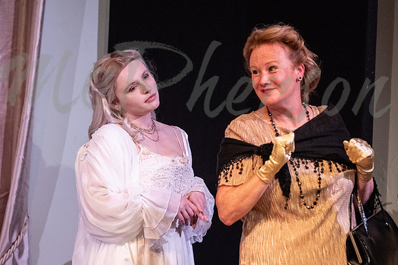 Blithe Spirit056
