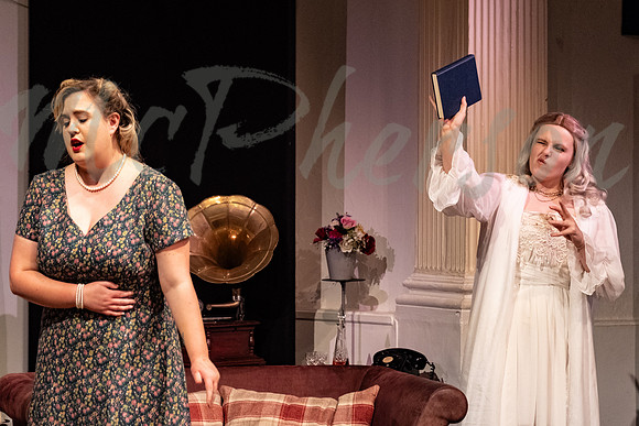 Blithe Spirit091